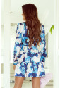 Modré zavinovacie šaty s abstraktným vzorom 