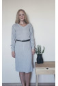 Skvelé oversize svetrové šaty s rázporkom