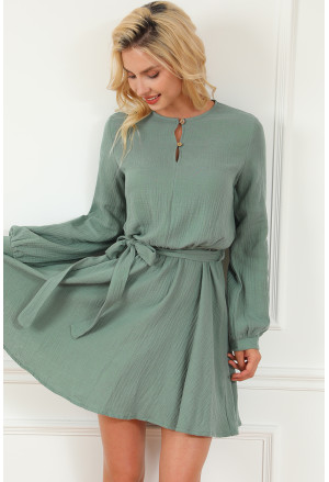 Zelené mušelínové šaty s dlhým rukávom