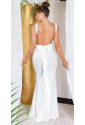 Elegantné biele spoločenské šaty s mašľou a výstrihom na chrbte