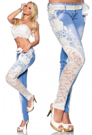 Extravagant jeans with lace