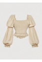 Lightweight Blouse with Balloon Sleeves