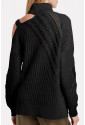 Perfektný asymetrický rolákový sveter s úpletovým vzorom