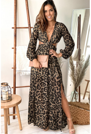 Šmrncovné dlhé leopardie šaty s výrezmi na bokoch