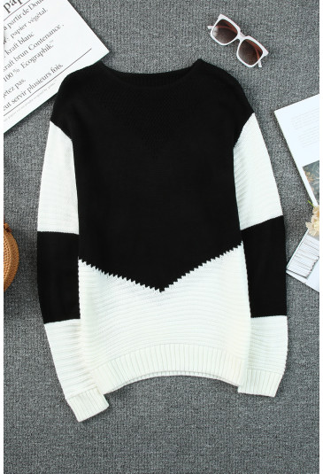 Two-Tone Chevron Pullover Sweater